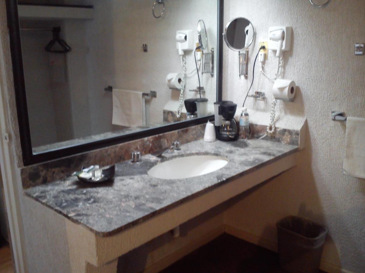 Paraiso Express Torreon Room photo