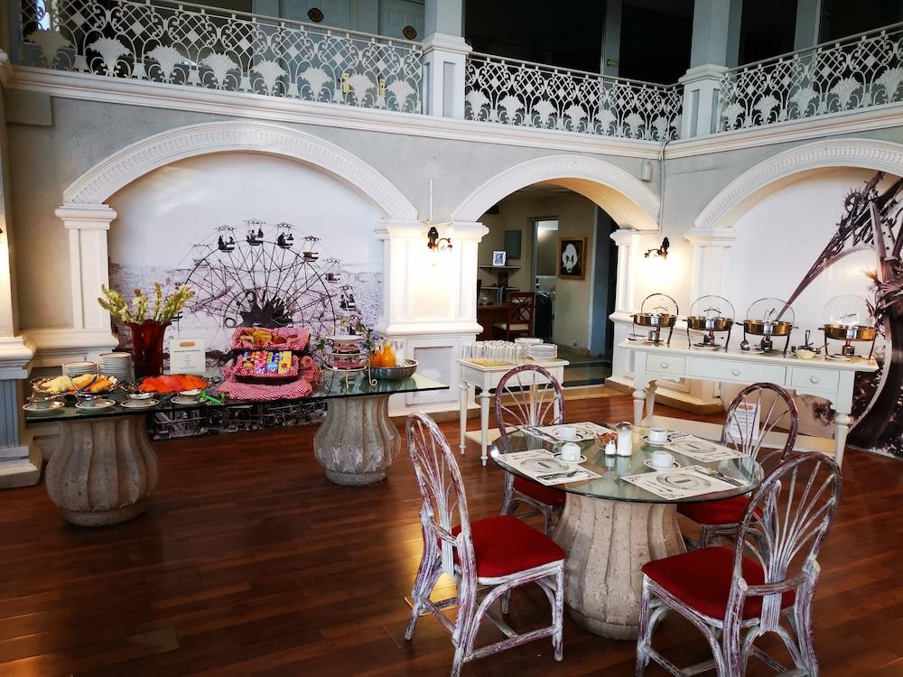 Paraiso Express Torreon Exterior photo